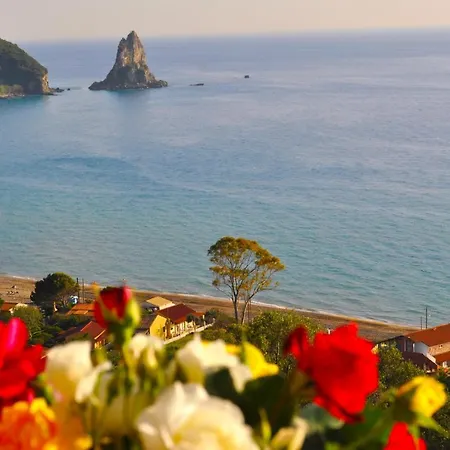 Beautiful Maria With Pool - Agios Gordios Beach, Corfu Apartment